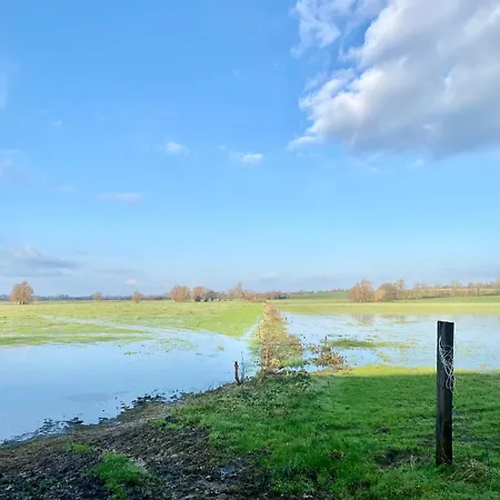 Vakantiehuis 5 Personnes - Le Refuge Des Parachutistes - En Bordure Du Marais