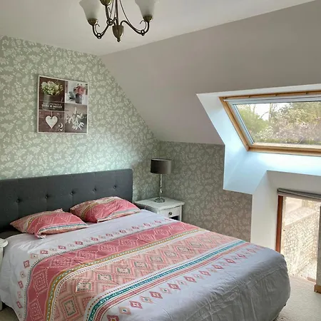 5 Personnes - Le Refuge Des Parachutistes - En Bordure Du Marais