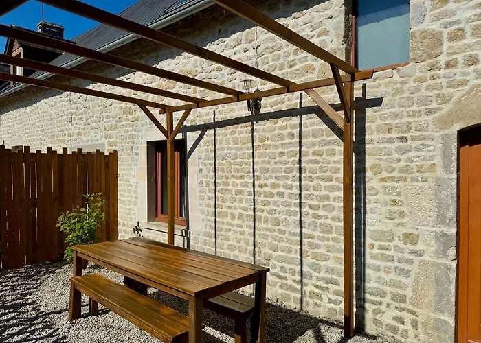 5 Personnes - Le Refuge Des Parachutistes - En Bordure Du Marais *