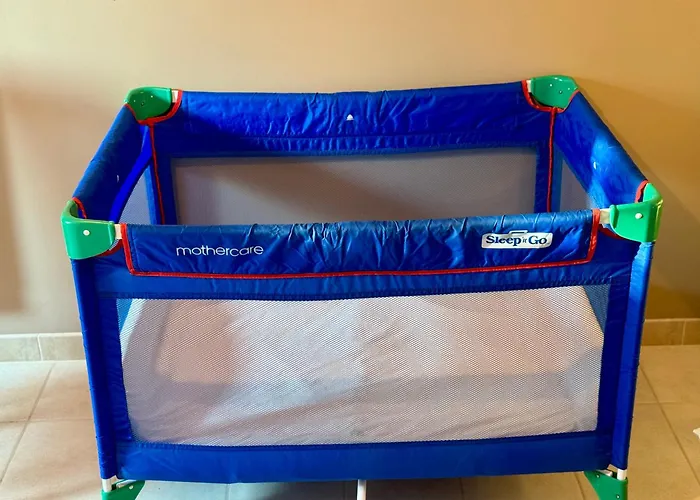 5 Personnes - Le Refuge Des Parachutistes - En Bordure Du Marais